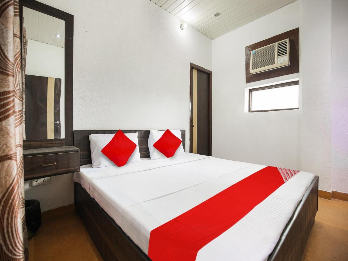 Oyo Flagship Hotel Le Aley Regency 루드히아나 외부 사진