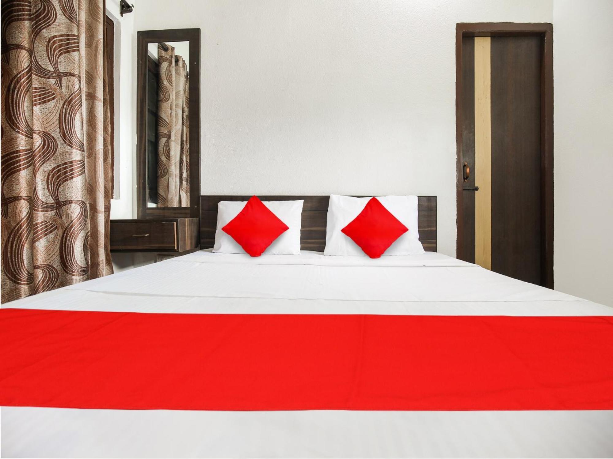 Oyo Flagship Hotel Le Aley Regency 루드히아나 외부 사진